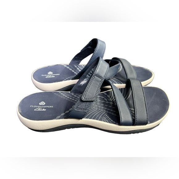 CLARKS BY CLOUDSTEPPERS navy blue comfortable marine sunmazr coast sandals sz 11 - Picture 1 of 7